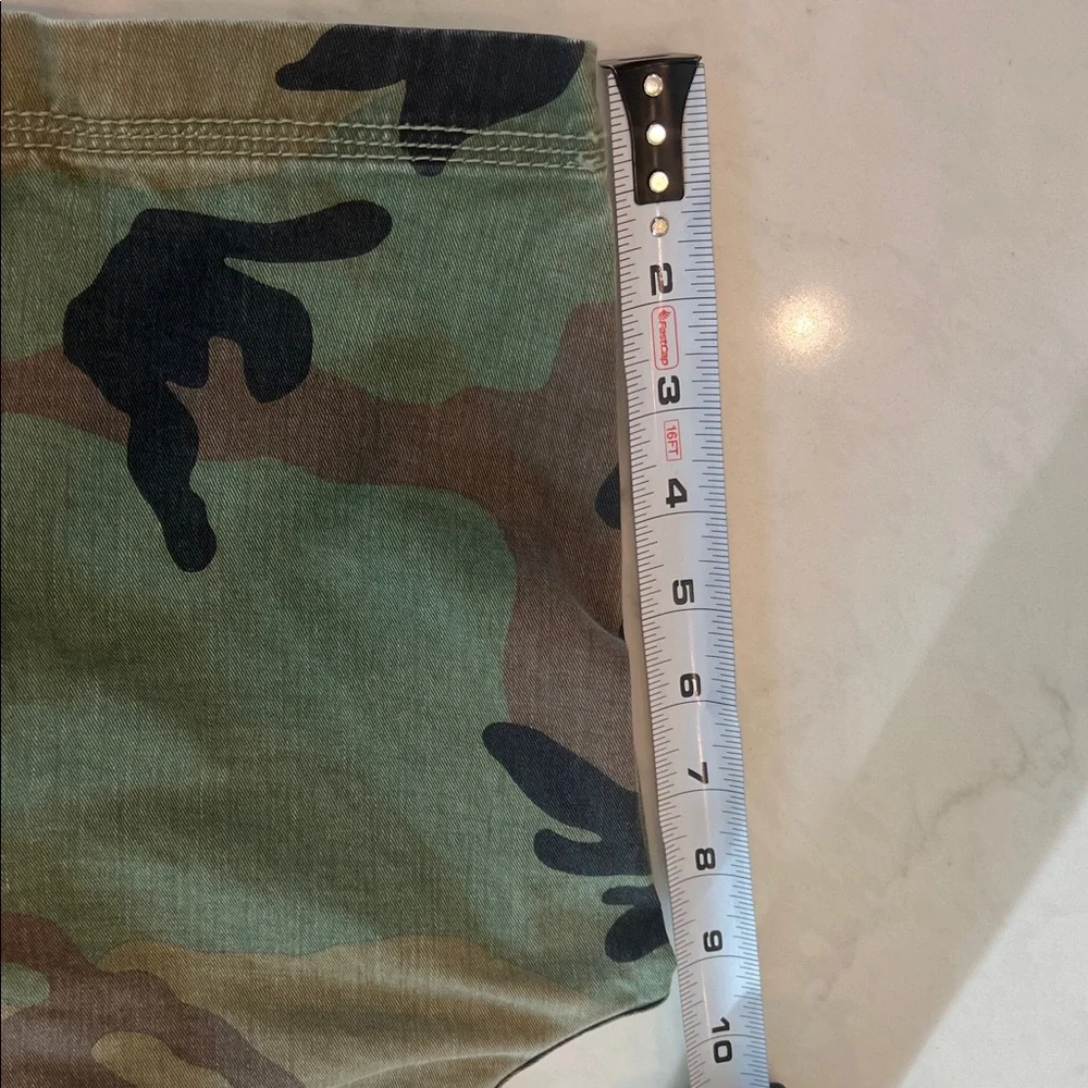GAP Kids Boy’s Camouflage Cargo Shorts - Picture 5 of 5